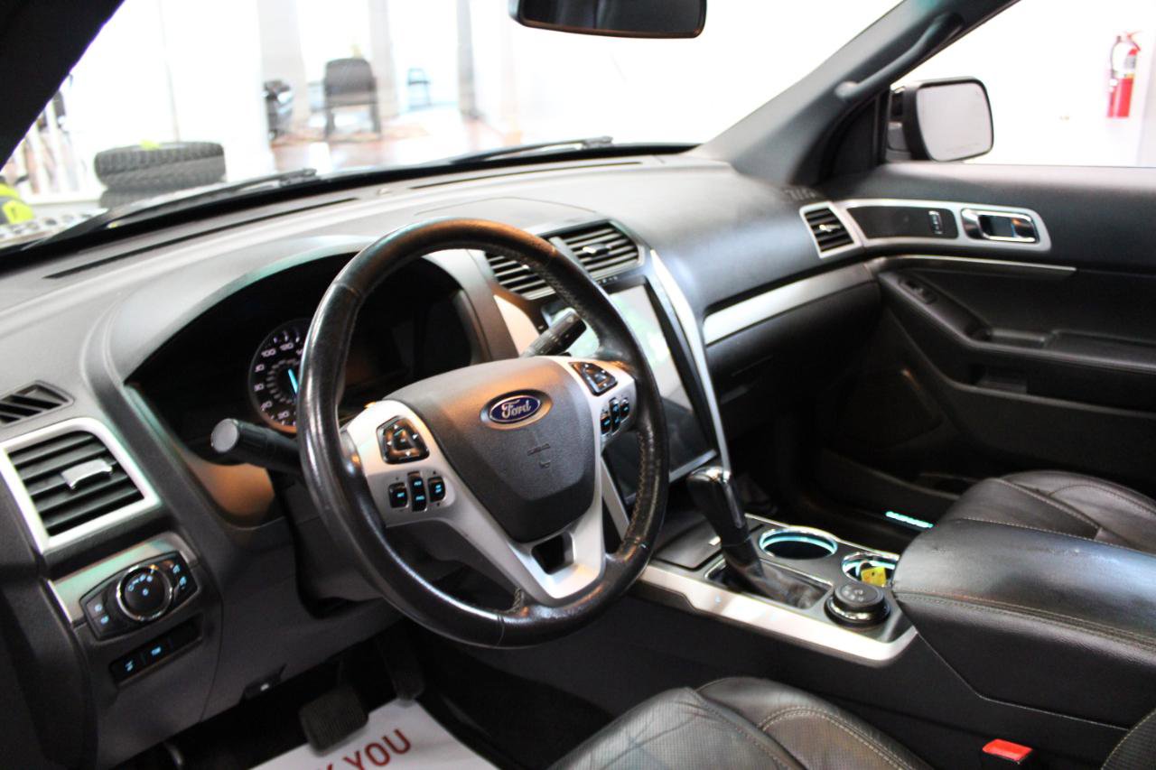 Used 2014 Ford Explorer Sport w/ Equipment Group 401A AWD/4WD image 8