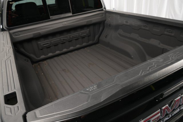 Used 2024 GMC Canyon Denali AWD/4WD image 18