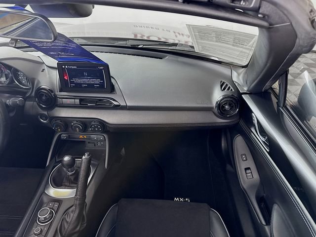 Used 2021 MAZDA MX-5 Miata RF Club w/ Brembo/BBS Recaro Package image 28