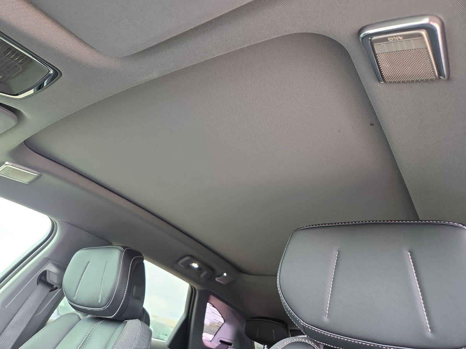 Used 2026 Cadillac Optiq Sport 1 w/ LPO, Floor Liner Package RWD image 18