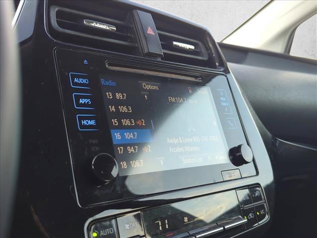 Used 2017 Toyota Prius Three Touring w/ Carpet Mat Package FWD image 18
