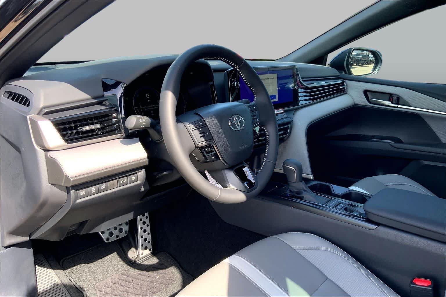 New 2026 Toyota Camry SE w/ Multimedia Upgrade Package FWD image 10