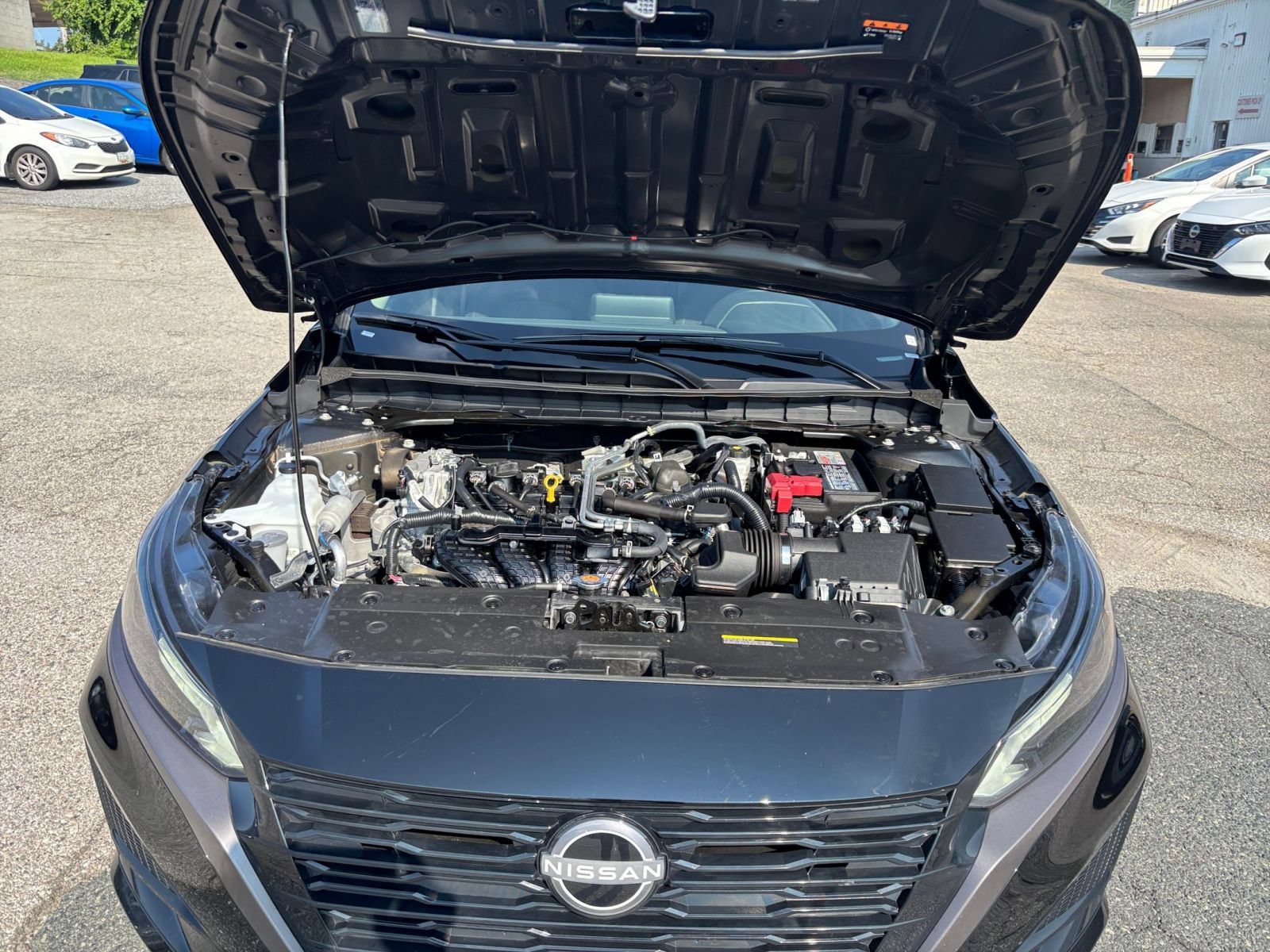 Used 2026 Nissan Altima 2.5 SV FWD image 32
