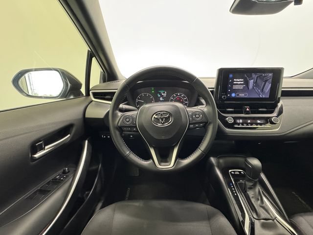 Used 2023 Toyota Corolla SE FWD image 23