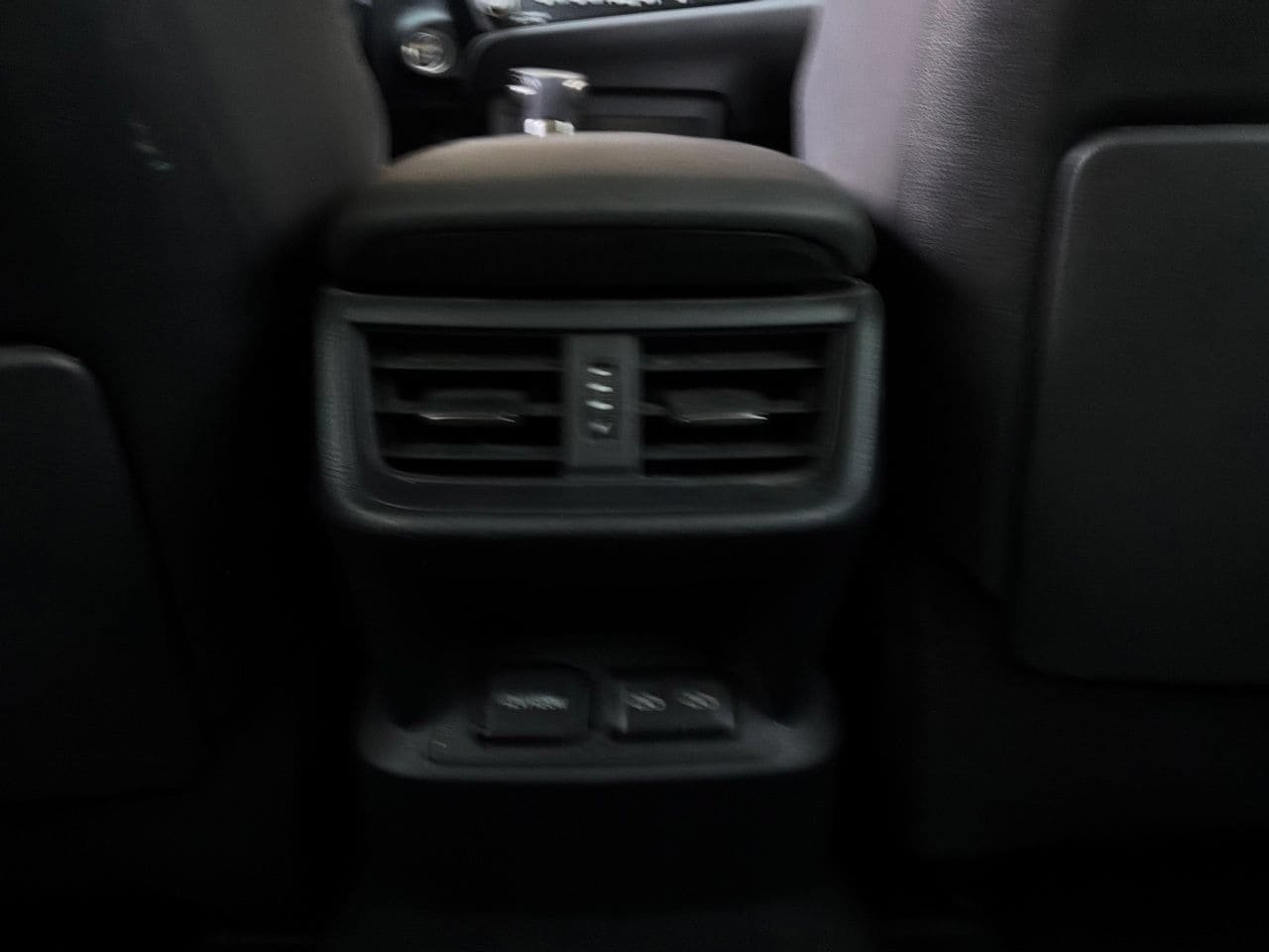 Used 2025 Lexus ES 350 w/ Accessory Package (Z1) FWD image 13