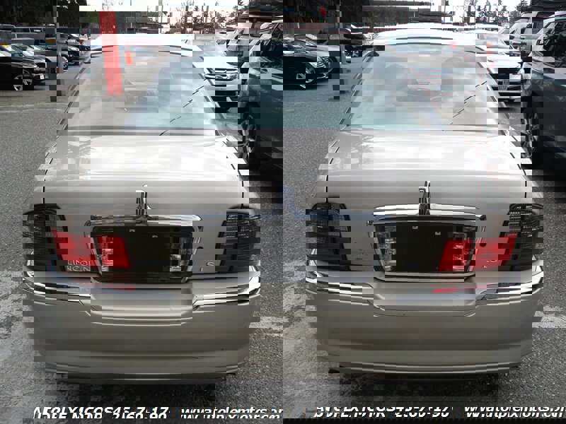 Used 2004 Lincoln LS image 7