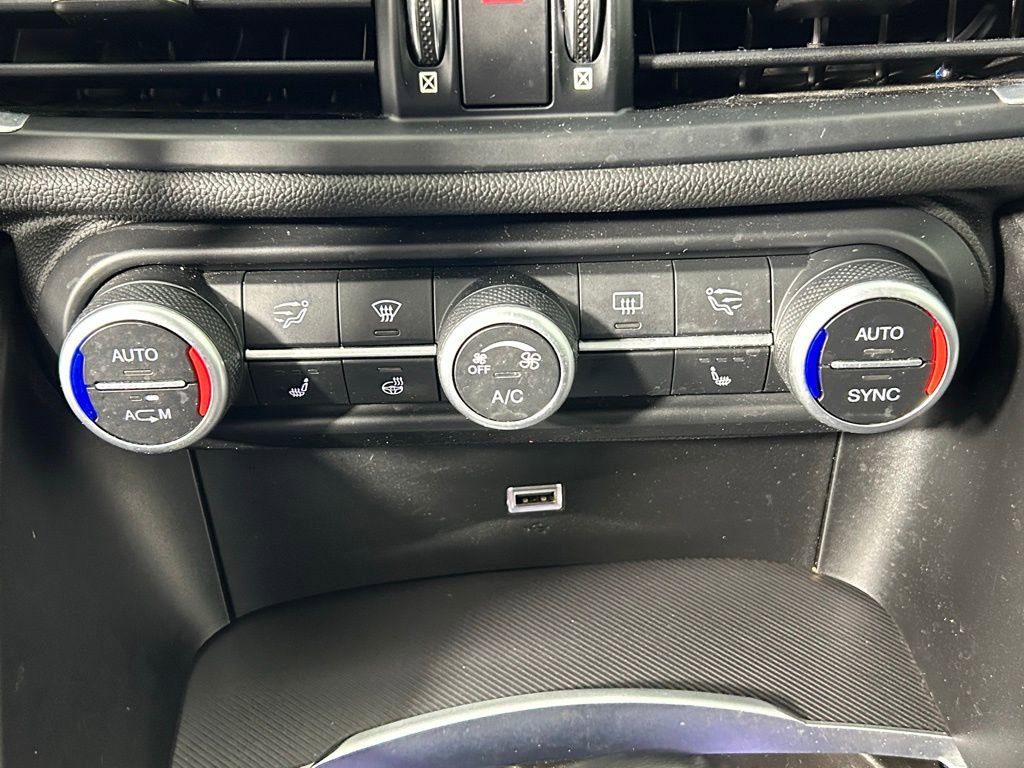 Used 2019 Alfa Romeo Giulia Ti Sport w/ Quick Order Package 22S Sport image 20