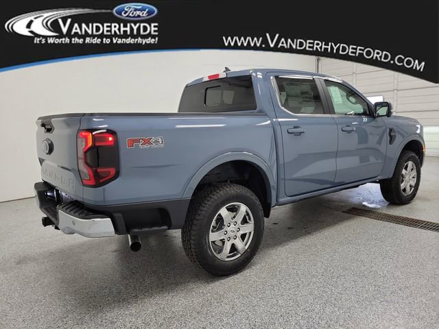 Used 2025 Ford Ranger Lariat w/ FX4 Off-Road Package AWD/4WD image 3