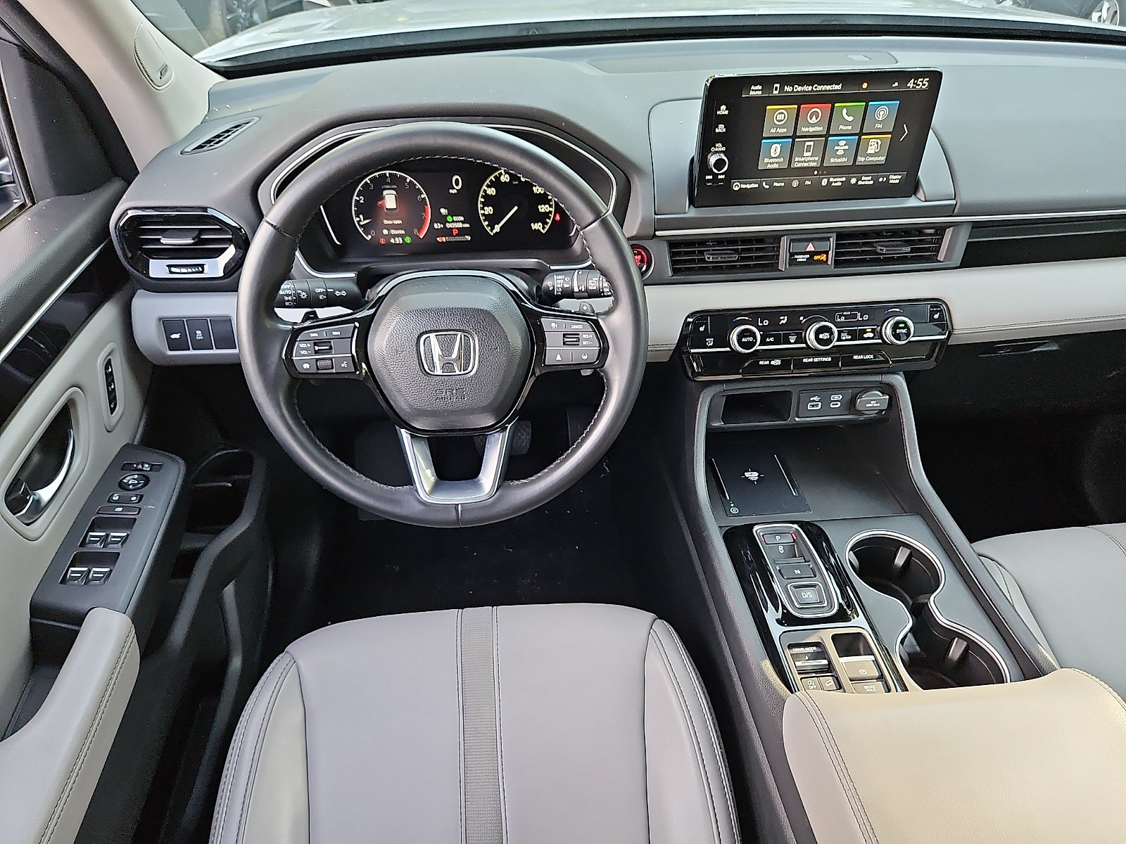 Certified 2024 Honda Pilot Touring image 10