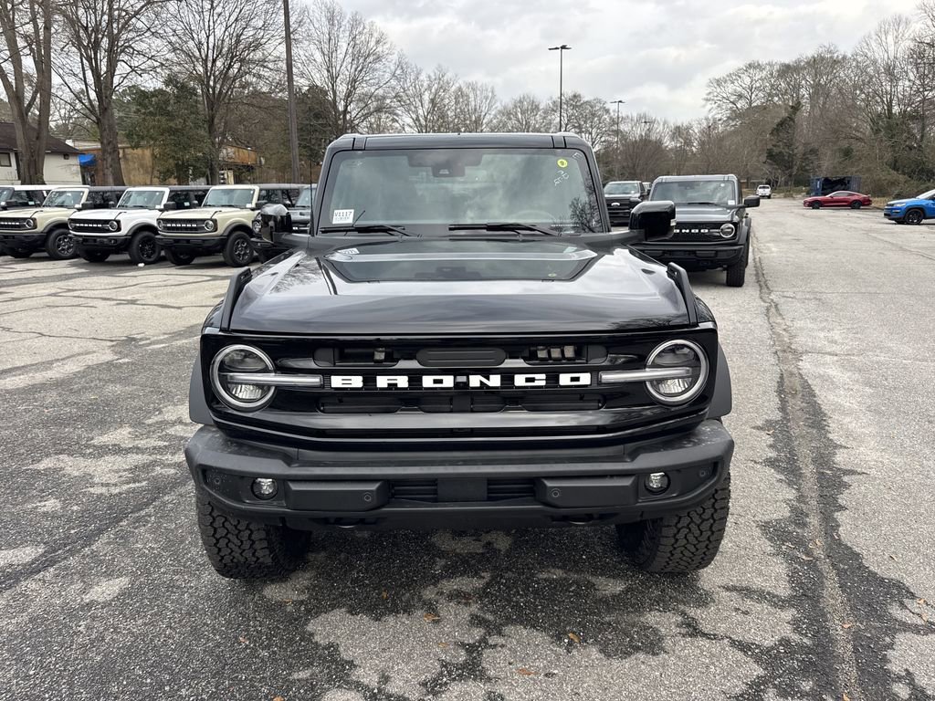 New 2025 Ford Bronco Outer Banks w/ Sasquatch Package image 2