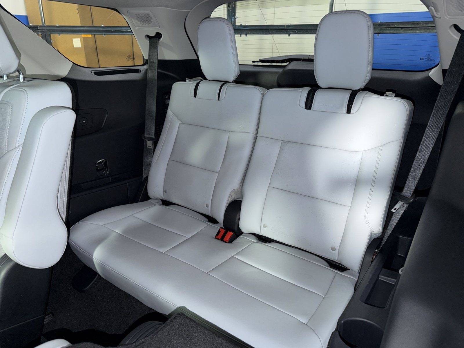 New 2026 Ford Explorer Platinum w/ LUX Leather Package AWD/4WD image 27
