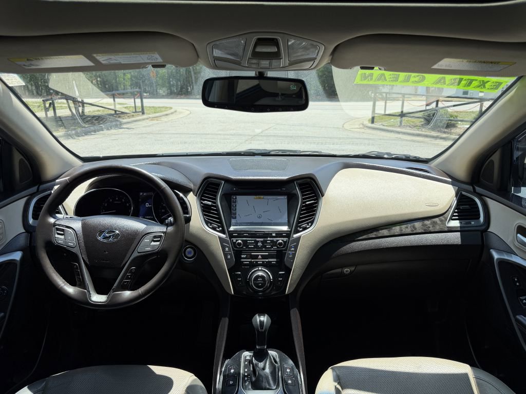 Used 2017 Hyundai Santa Fe Sport w/ 2.4L Tech Package 04 FWD image 11