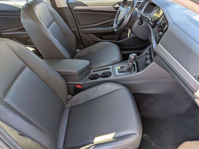 Used 2019 Volkswagen Jetta SE FWD image 19