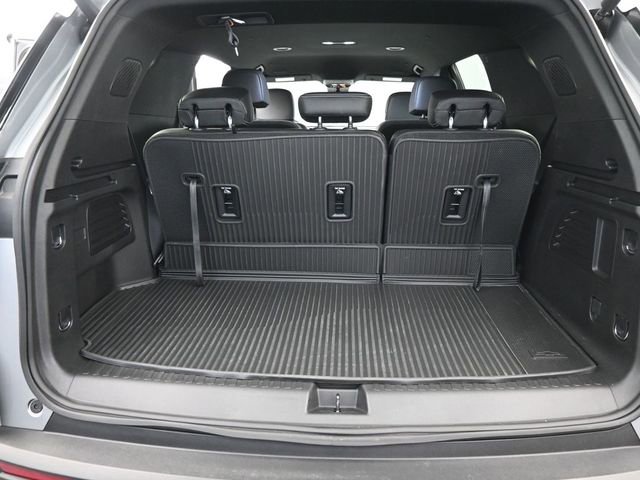 New 2026 Chevrolet Traverse LT w/ Driver Confidence Package image 8