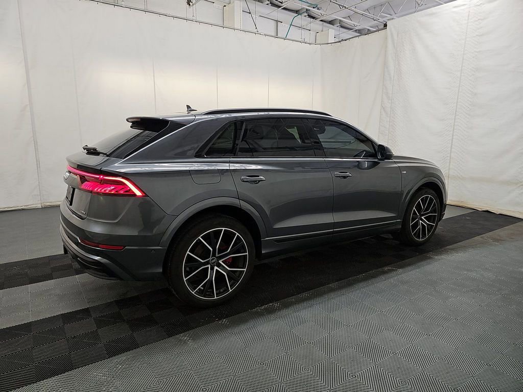 Used 2023 Audi Q8 Premium Plus w/ Premium Plus Package AWD/4WD image 4