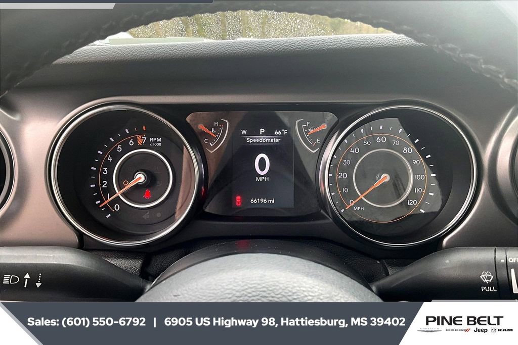 Used 2021 Jeep Gladiator Willys image 14