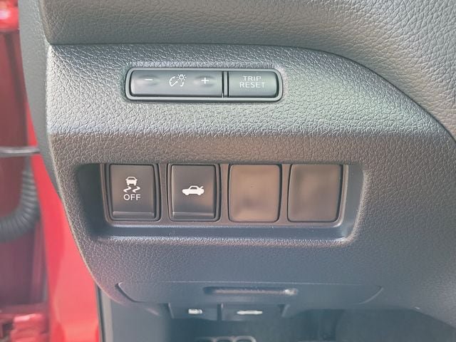 Used 2014 Nissan Altima 2.5 SV FWD image 29
