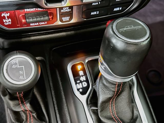 Used 2023 Jeep Gladiator Rubicon w/ LED Lighting Group AWD/4WD image 21