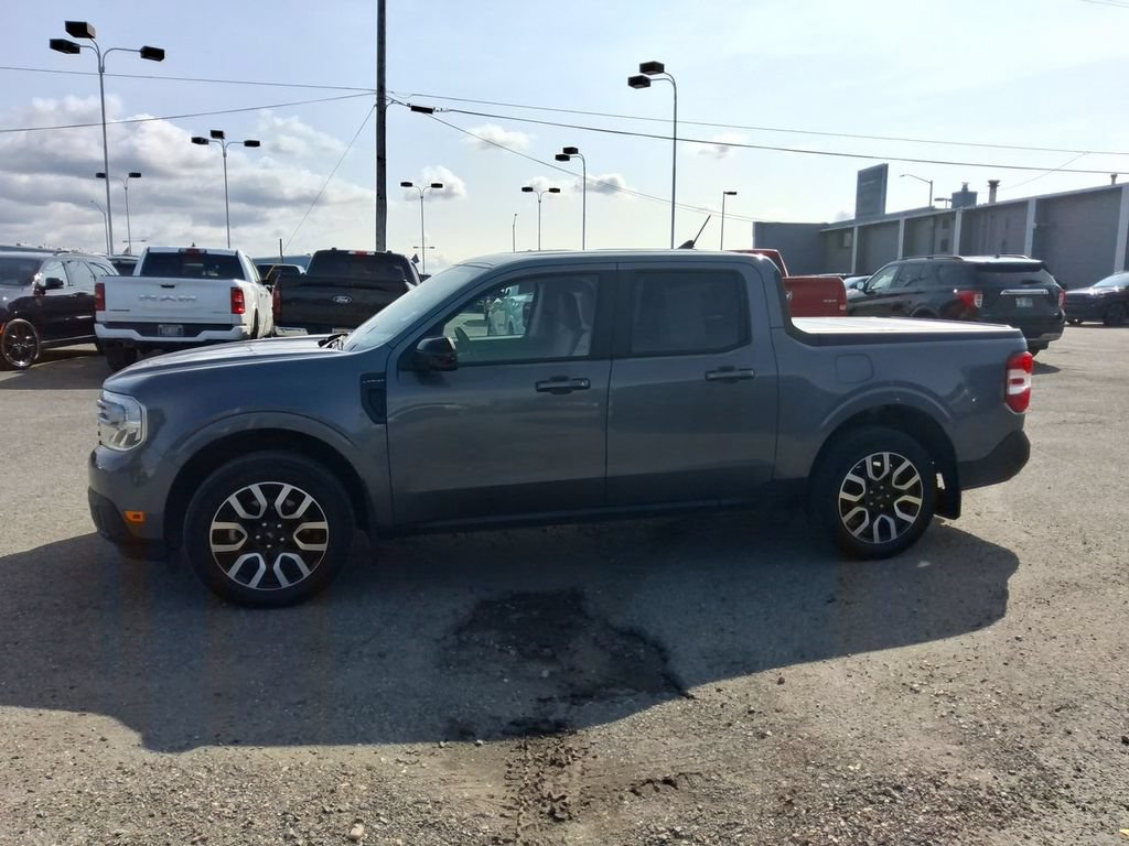 Used 2024 Ford Maverick Lariat AWD/4WD image 5