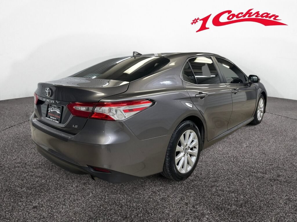 Used 2020 Toyota Camry LE FWD image 23