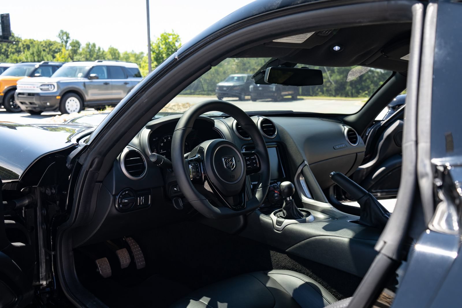 Used 2014 SRT Viper SRT-10 w/ Advanced Aerodynamics Package RWD image 35