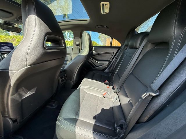 Used 2019 Mercedes-Benz CLA 250 image 9