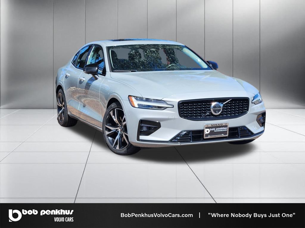 Used 2024 Volvo S60 B5 Plus AWD/4WD 360° Tour