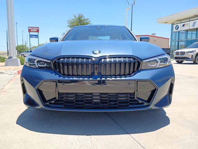 New 2026 BMW 330i Sedan w/ M Sport Package RWD image 2