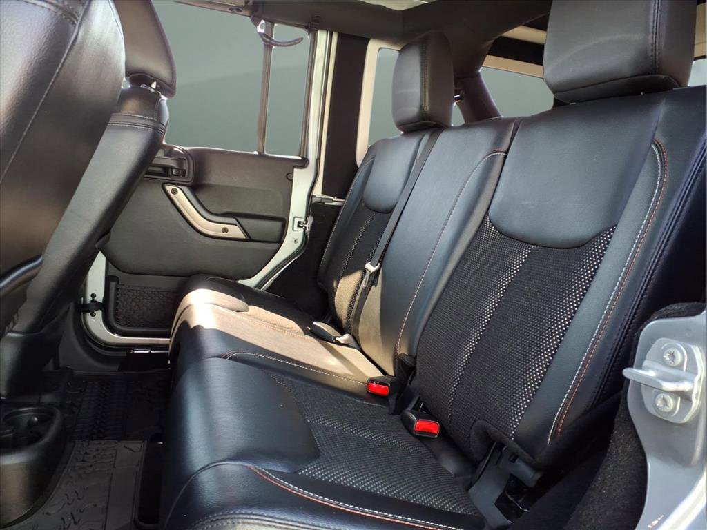 Used 2017 Jeep Wrangler 75th Anniversary image 15