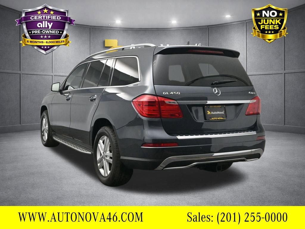 Used 2016 Mercedes-Benz GL 450 4MATIC w/ Premium I Package image 4