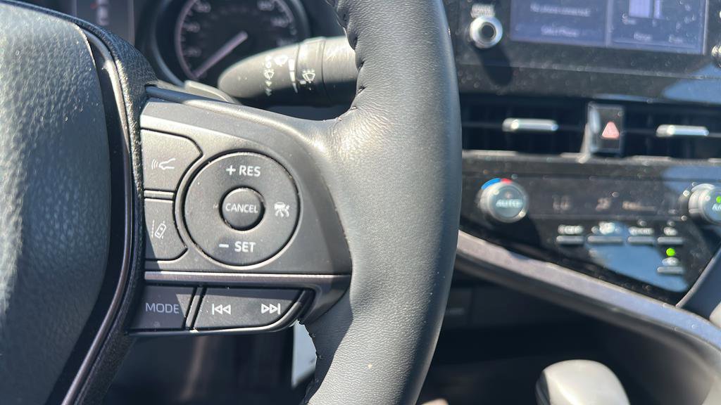 Used 2024 Toyota Camry SE FWD image 21