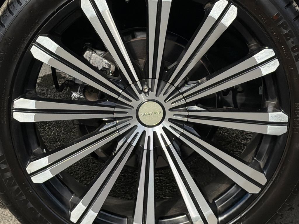 Used 2023 Hyundai Palisade Limited image 7