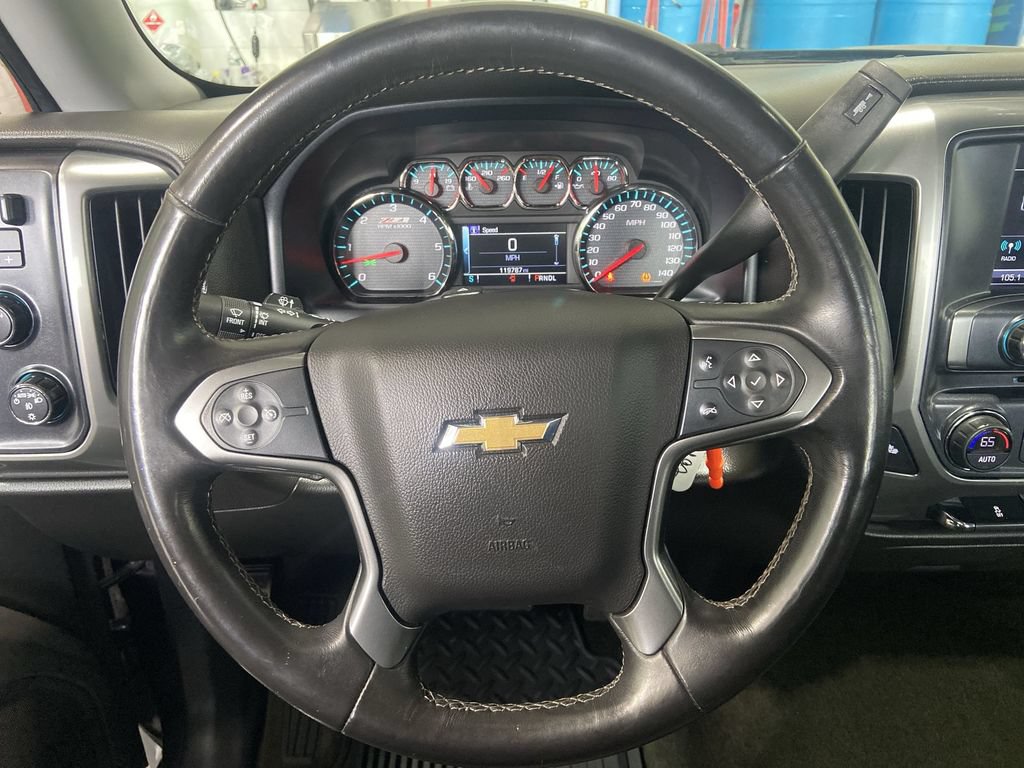 Used 2018 Chevrolet Silverado 1500 LT w/ All Star Edition AWD/4WD image 11