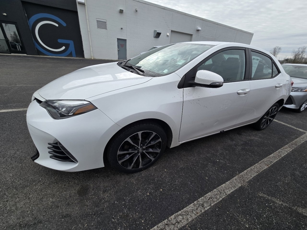 Used 2017 Toyota Corolla SE image 4