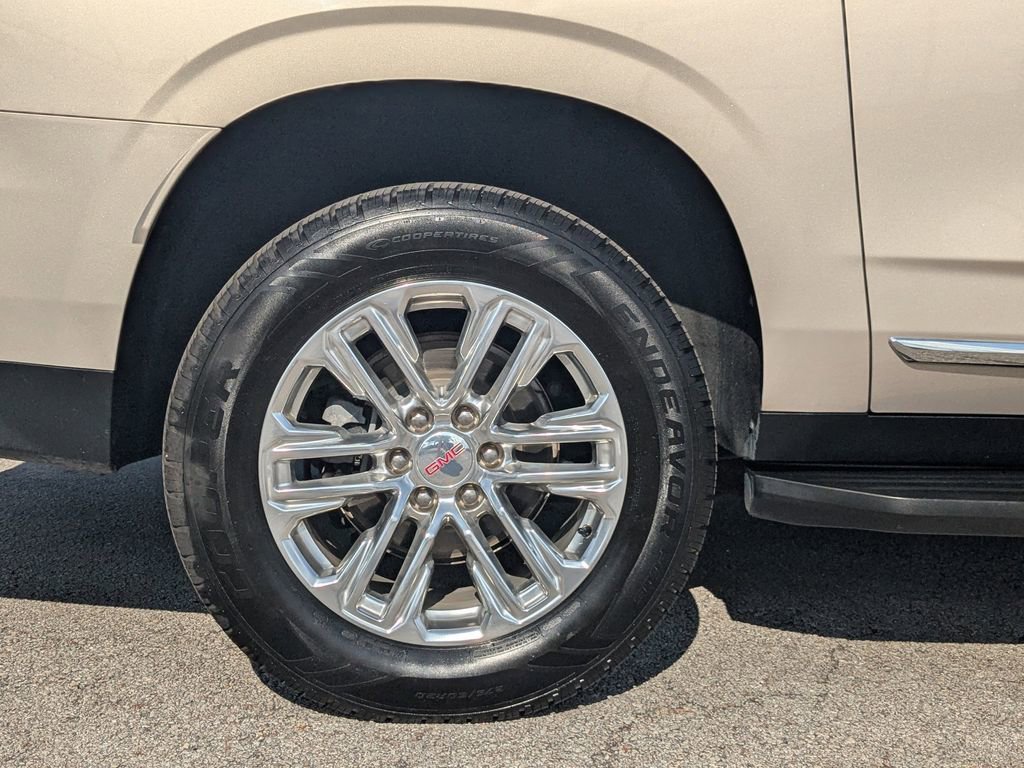 Used 2021 GMC Yukon XL SLT w/ SLT Premium Package image 13