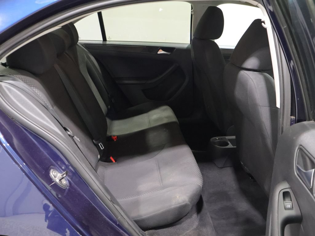 Used 2013 Volkswagen Jetta S FWD image 19