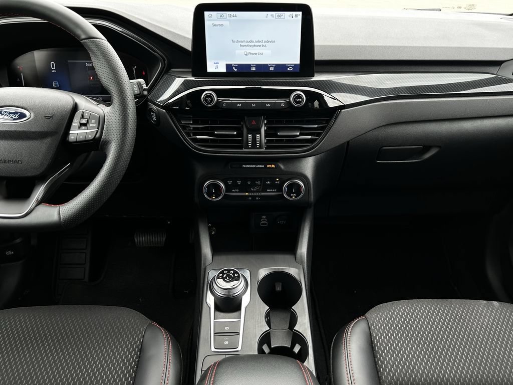 Used 2026 Ford Escape ST-Line AWD/4WD image 18