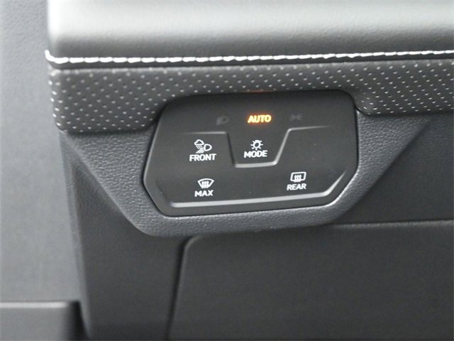 New 2026 Volkswagen Atlas SE image 21