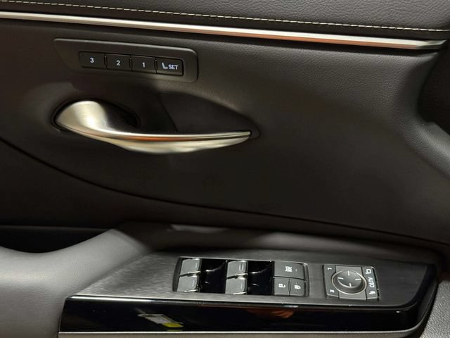 Used 2023 Lexus ES 350 w/ Premium Package FWD image 20