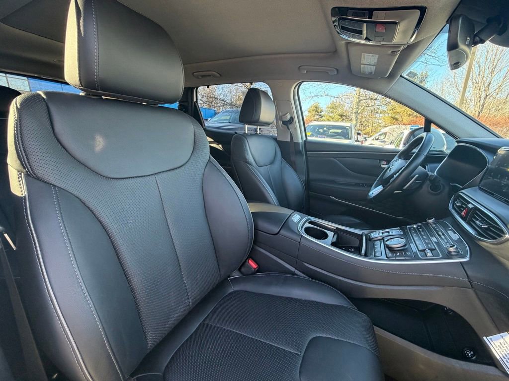 Used 2023 Hyundai Santa Fe Limited w/ Cargo Package image 35