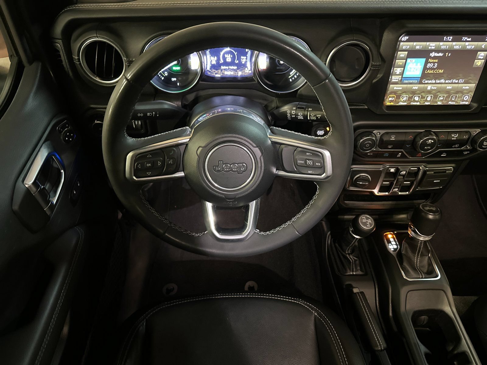 Certified 2023 Jeep Wrangler Unlimited Sahara AWD/4WD image 13