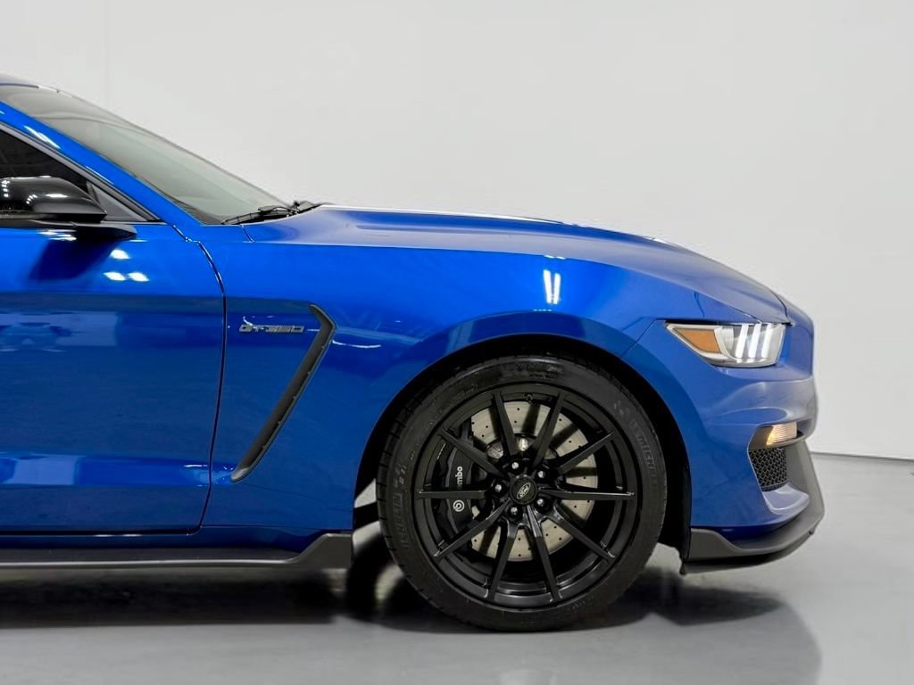Used 2018 Ford Mustang Shelby GT350 w/ Electronics Package RWD image 11
