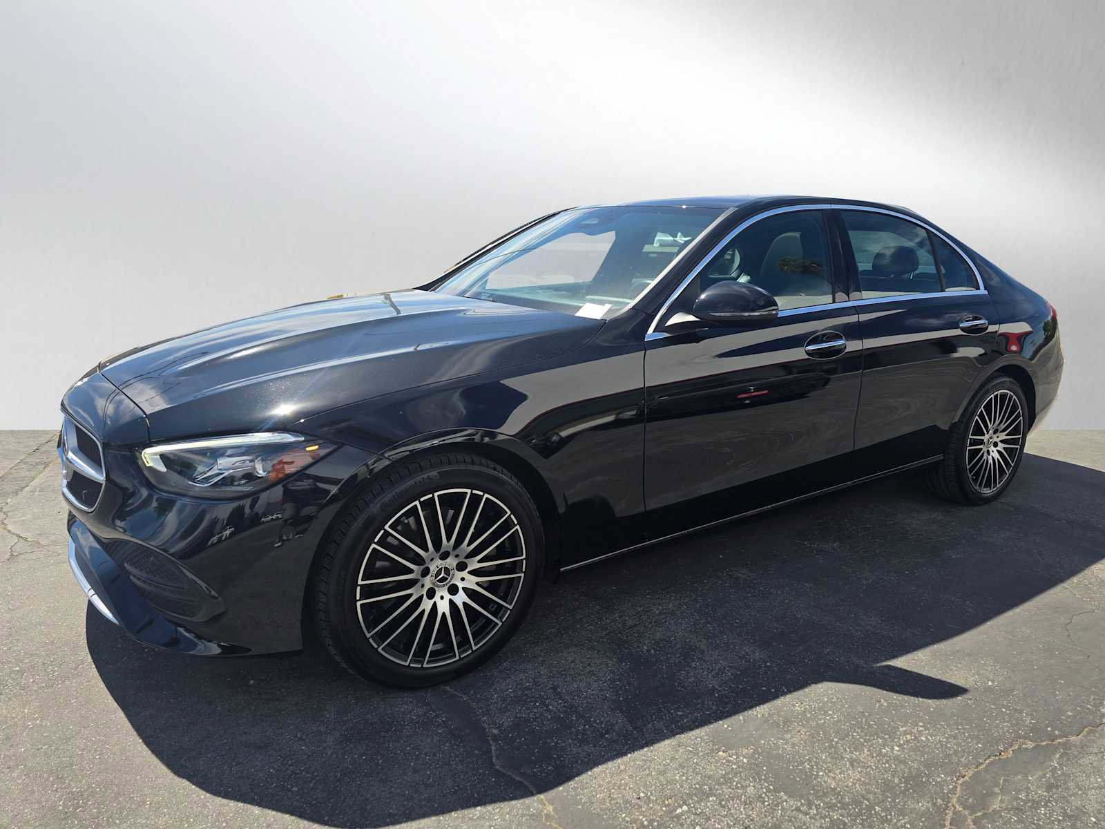 Used 2024 Mercedes-Benz C 300 Sedan image 7