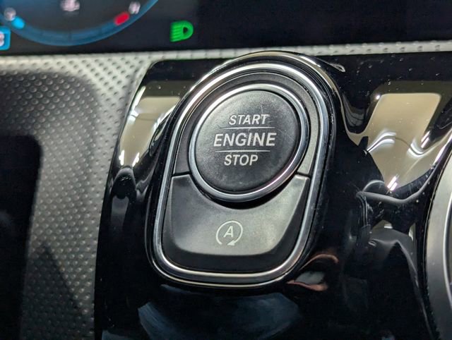 Used 2020 Mercedes-Benz CLA 250 image 22