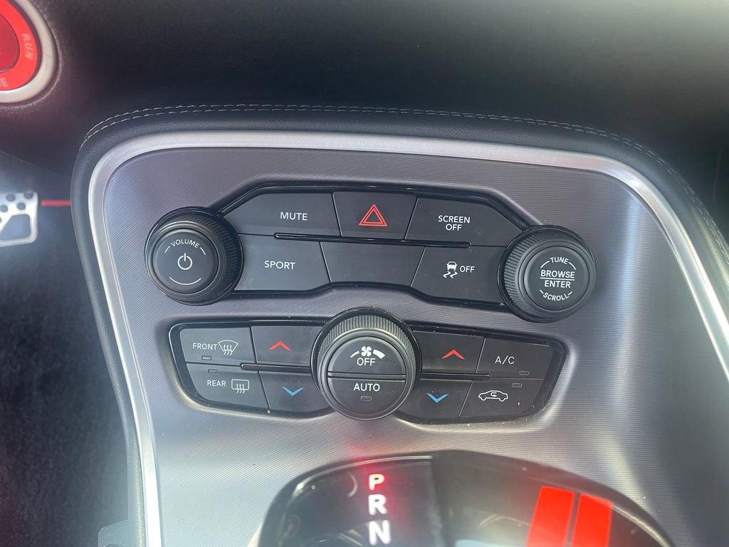 Used 2021 Dodge Challenger SXT w/ Blacktop Package image 17