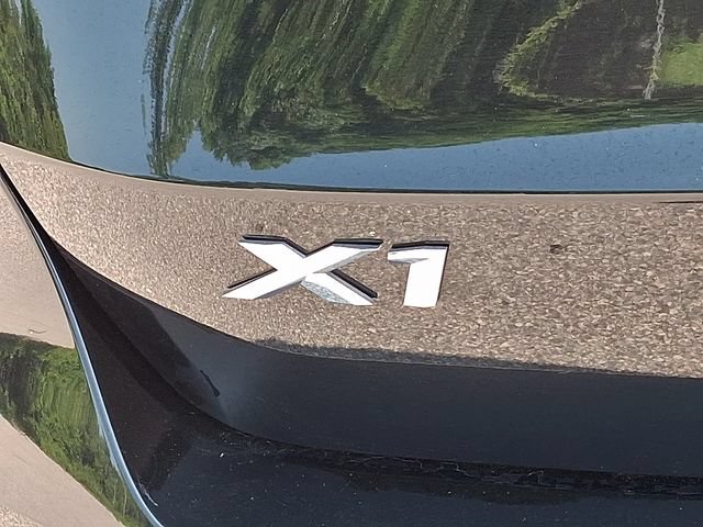 Used 2025 BMW X1 xDrive28i AWD/4WD image 37