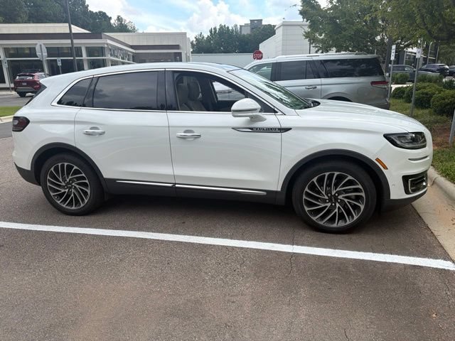 Used 2020 Lincoln Nautilus Reserve w/ Equipment Group 201A FWD image 5