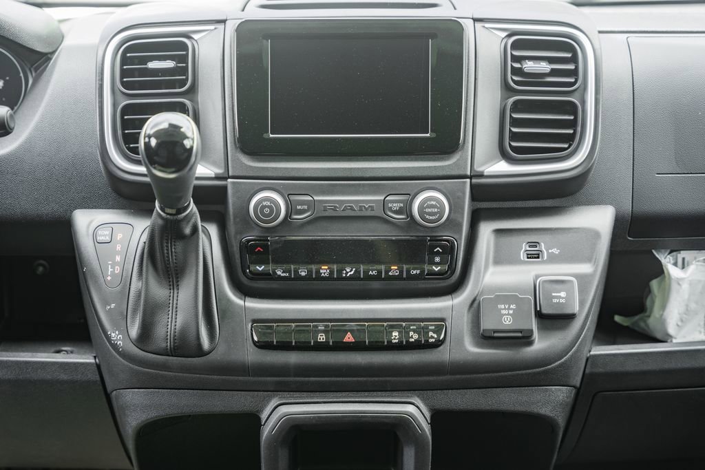 New 2025 RAM ProMaster 3500 w/ Quick Order Package 22G SLT image 20