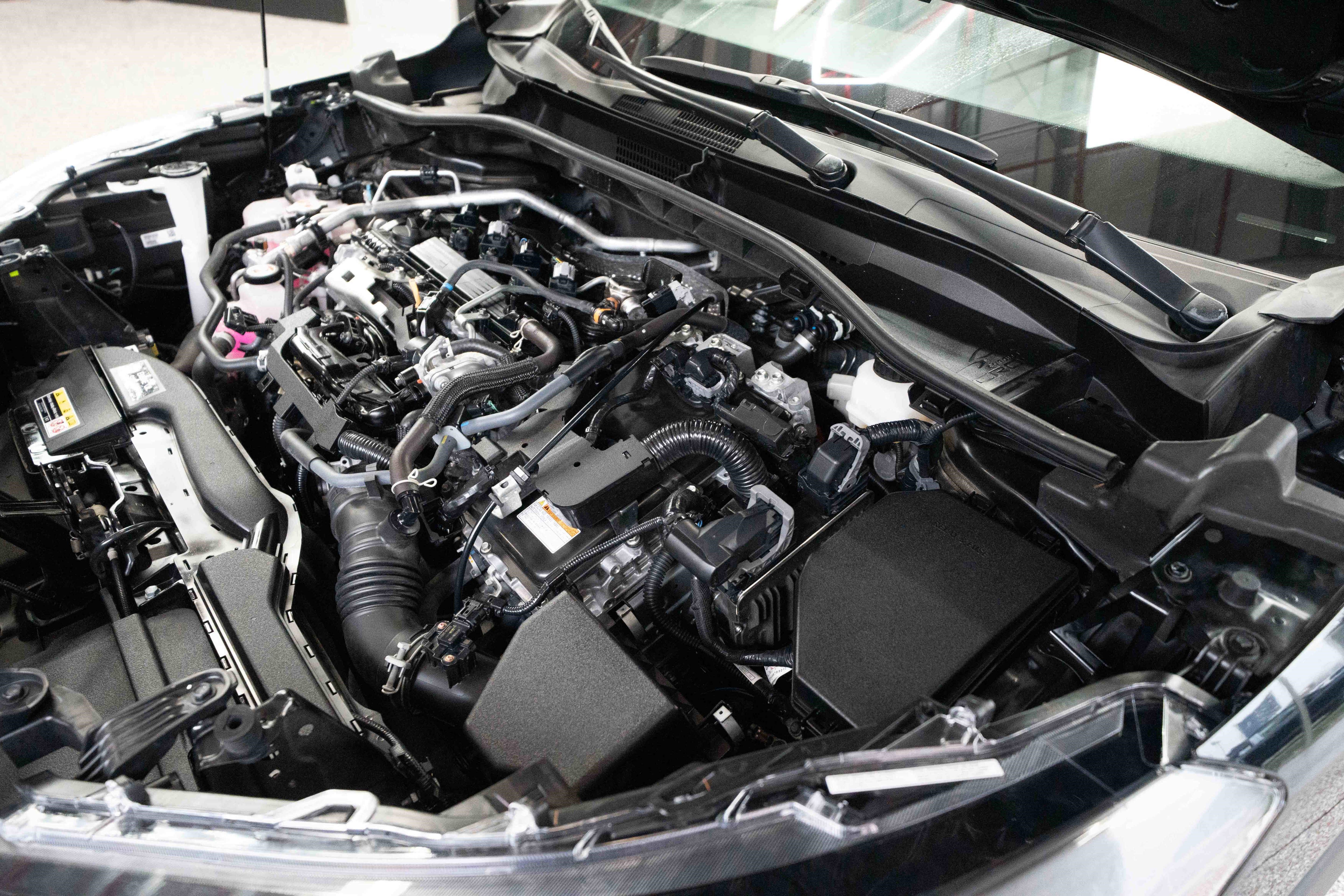 Used 2023 Toyota Corolla Cross SE image 33