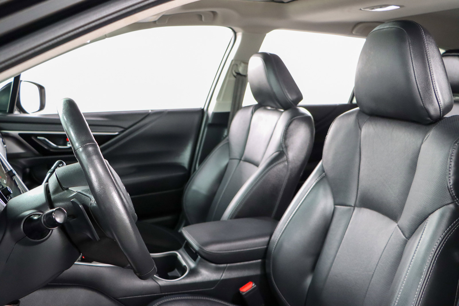 Used 2023 Subaru Outback Limited image 24